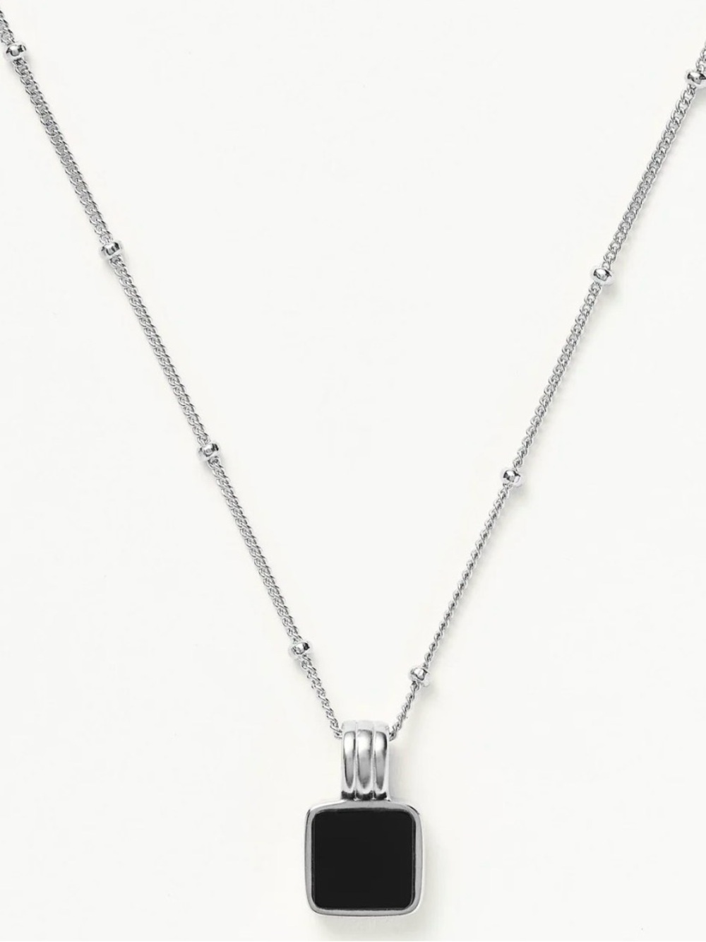 Beautiful Earth Black Square Pendant Necklace - Women
